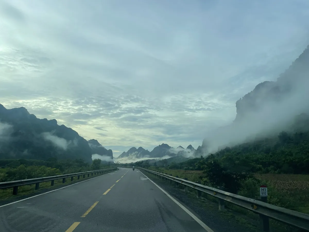 Vùng hang Phú Nhiêu – Mò Rọo